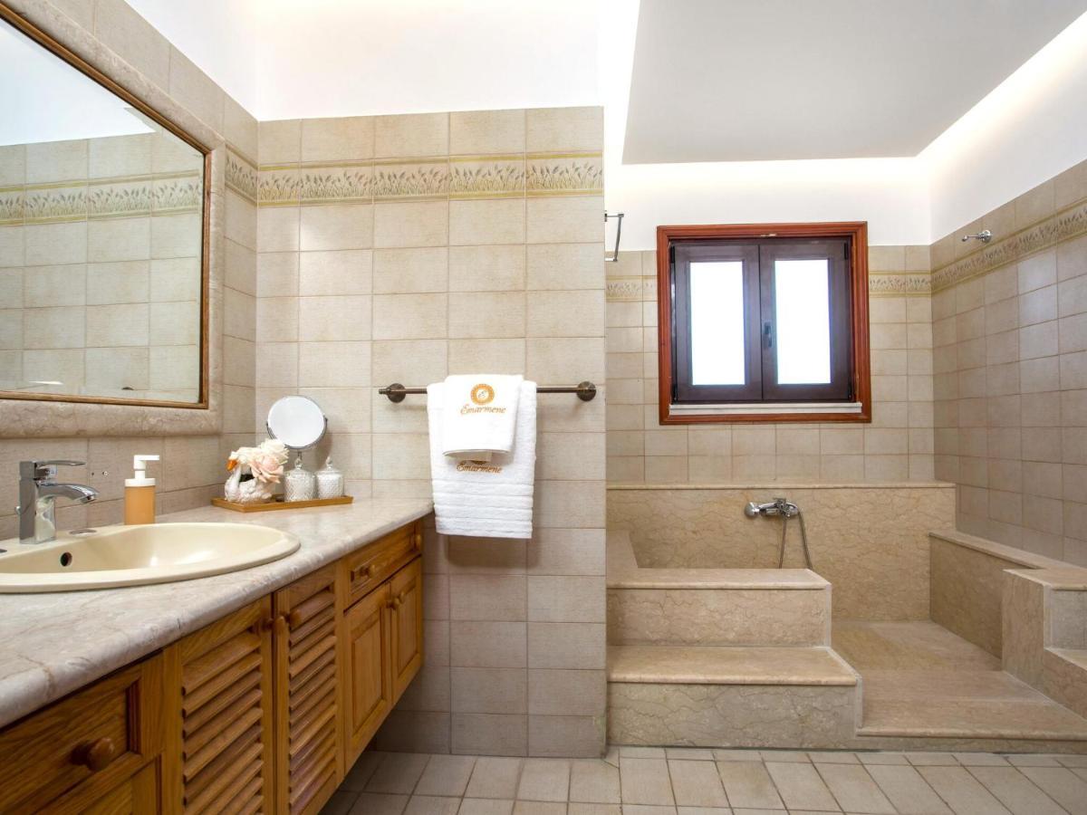 Spacious In With Garden * Koskinou (Rhodes)